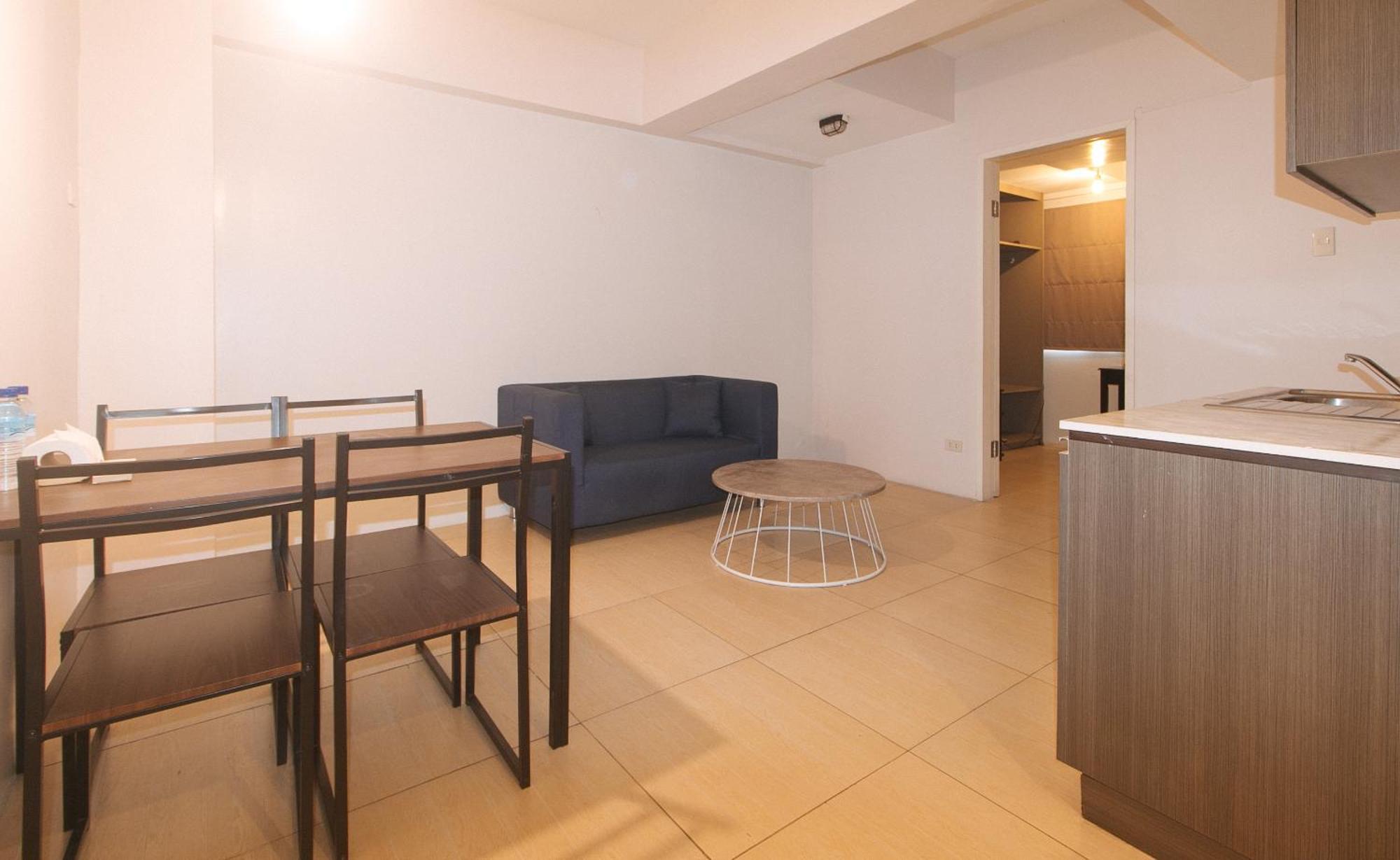 59 Xavierville By Reddoorz Cubao Exterior photo